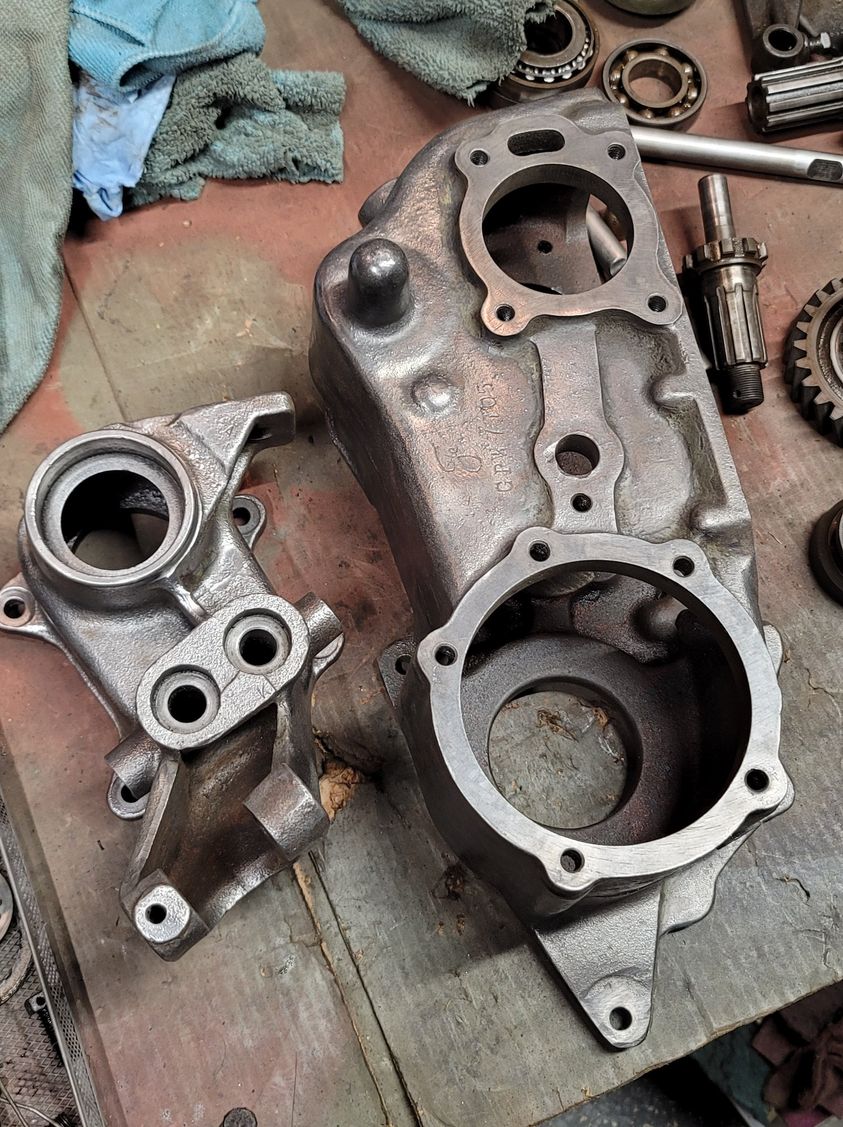 T-84 Transmission and D-18 Transfer Case